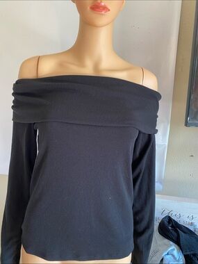 SO Black Off-the-Shoulder Ribbed Sweater
